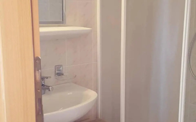 Apartma, Prekmurska vas, Trobentica 32