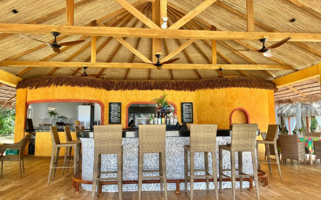 Coco Grove Beach Resort