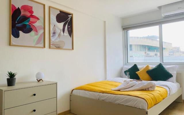 Pink Flamingo 1-BR apartment in Larnaca