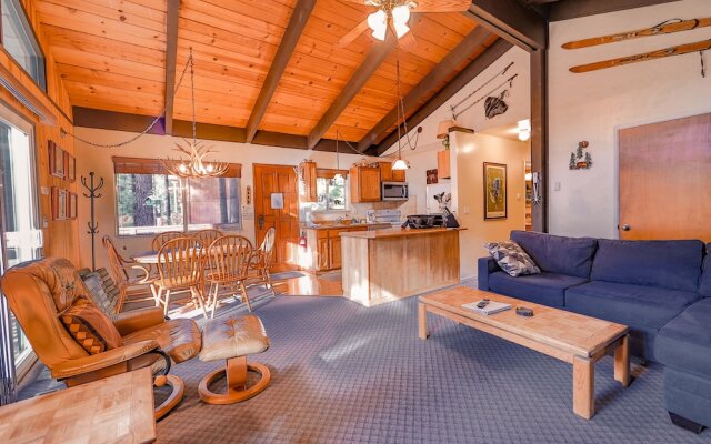 Cherry Hills Cabin - Sleeps 6, No Pets, Family Fun!