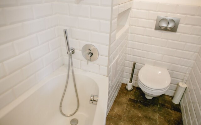 Dzielna 11 - 1BR by Homeprime