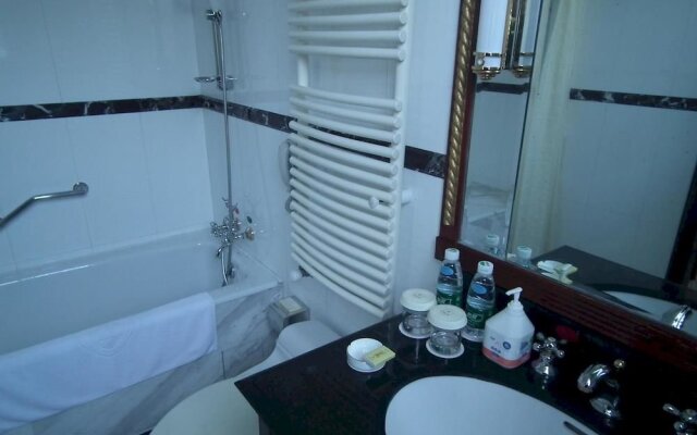 Tianlun International Hotel - Chengdu