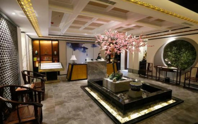 Shangdong Business Hotel