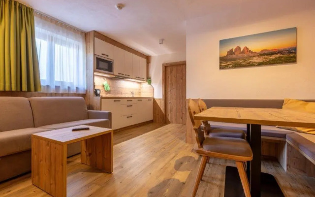 Hotel - Apartment Garni Edelweiss