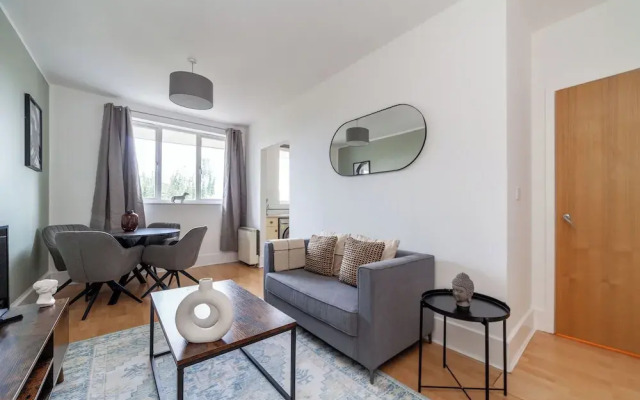 The Hackney Apartment
