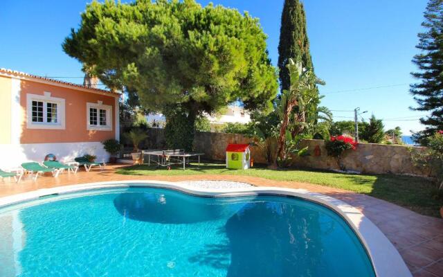 Casa Bruella - Walk to beach Pool WiFi and BBQ