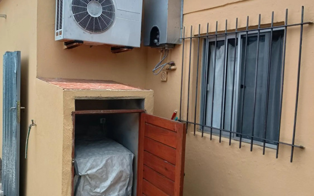 Casa Amplio Jardín - Centro Maldonado