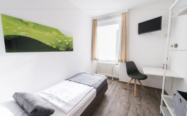 SOVA Hotel