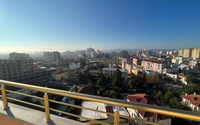 Luxury Rooftop Apartament