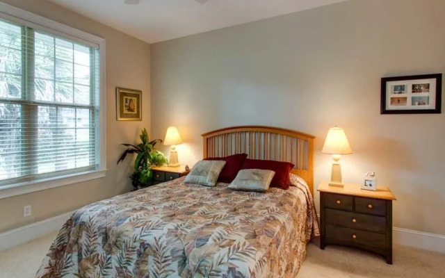 Sandhill Crane 03 by RedAwning