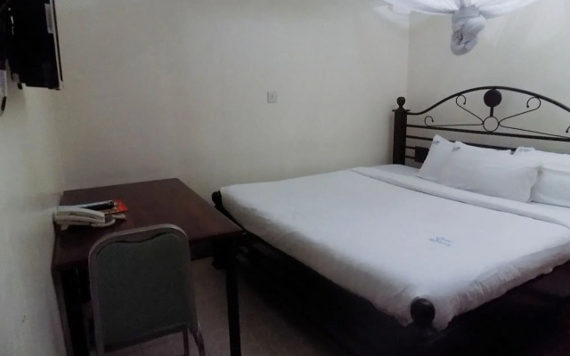 G One Hotel