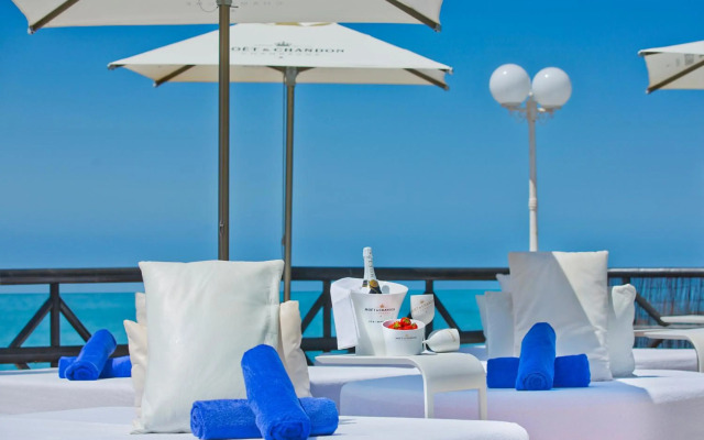 Oceano Beach Club