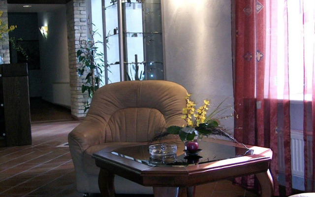 City Gate Hotel
