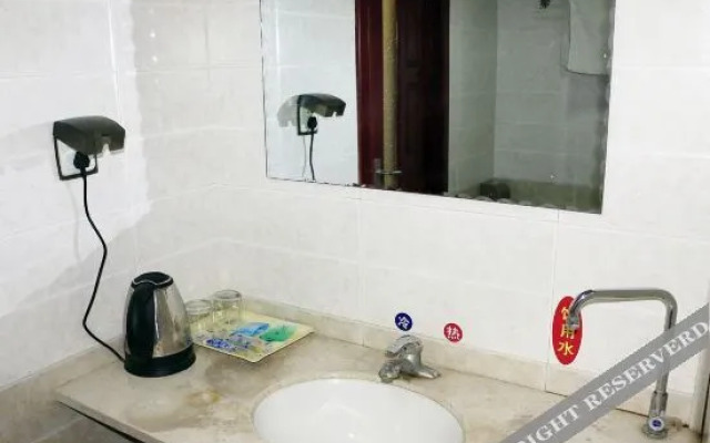 7 Days Premium Hotel ( Xiang - Dayun Road Branch)
