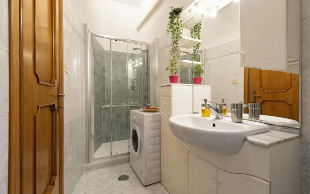 Redseven Rome Apartment