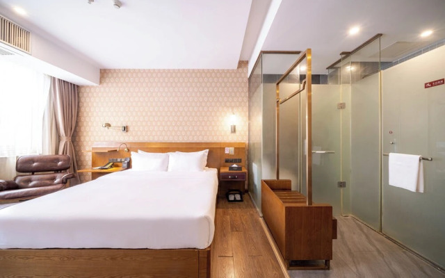 Xingyi Chain Hotel Jiangxia Metro Station