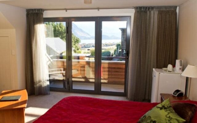 Tin Tub Luxury Lodge