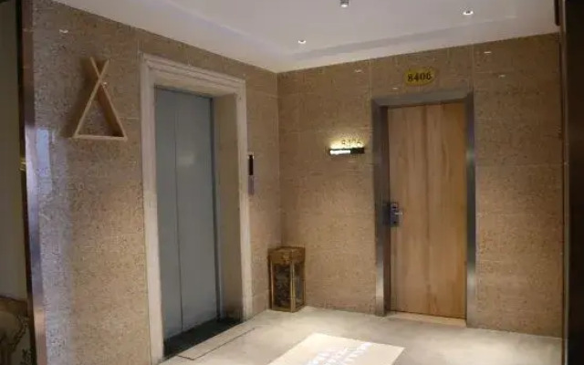 Shuiyue Qinghua Hotel