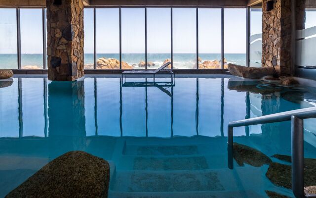 Radisson Blu Acqua Hotel & Spa Concon