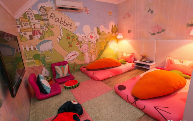 Champion Hotel (SG Clean Certified & Staycation Approved)