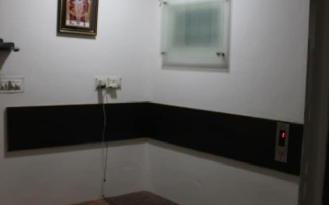Maruti Group of Hotels - Tulsi Hotel