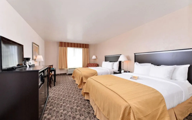 Weston Plaza Hotel