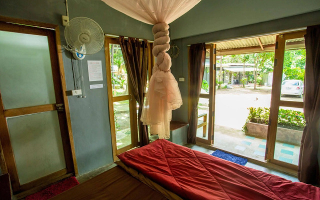 Baan Katisod