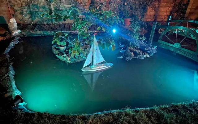 Mersea Island Retreat - 4 Bedroom House