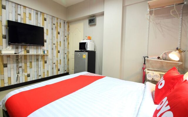 Ratchada Connect by OYO Rooms