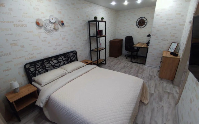 Огни города на улице Ленина 5