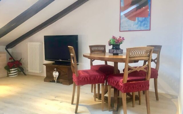 Triestevillas Silenziosissima Mansarda W/ac - NEW