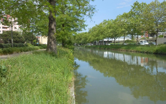 B&B HOTEL Toulouse Centre Canal du Midi