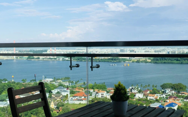 Paragon Suite By Antlerzone