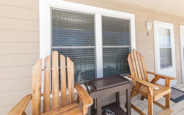 North Lost Key Landing 8C