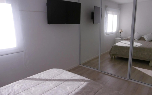 DEPTOS VIP en EDIFICIO FRENTE AL MAR-ZONA CONSTITUCION