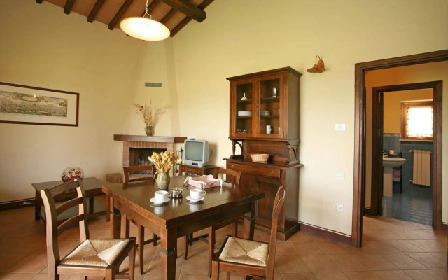 Poggiovalle Tenuta Italiana
