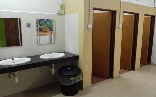 Melati's VIP Female Dorm