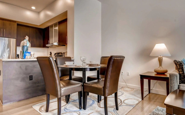 Global Luxury Suites at Kenmore Square