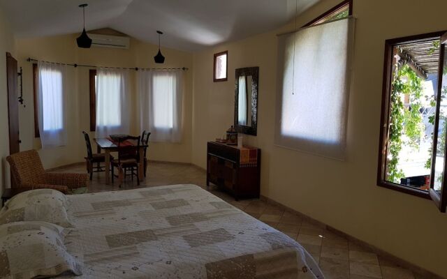 Linda Propiedad de 5 Habitaciones