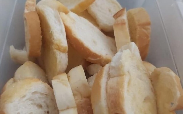 Nina Pousada e Refeições