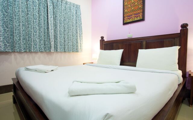 Baan Sutra Guesthouse