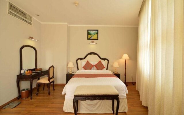 Hoa Binh 1 Hotel