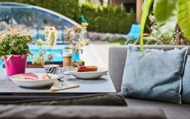 Boutique Lodge