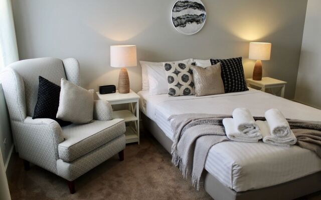 Balcombe Apartments