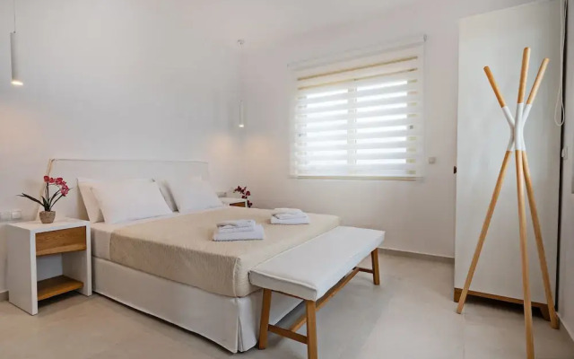 Modern Villa in Mariou With Private Pool