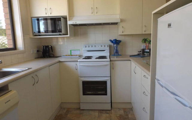 Surfside Holiday Apartments