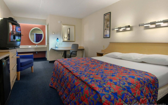 Red Roof Inn Jacksonville - Orange Park