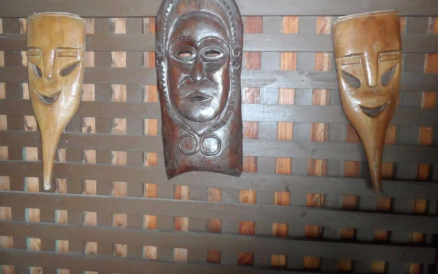 Deco Stop Lodge