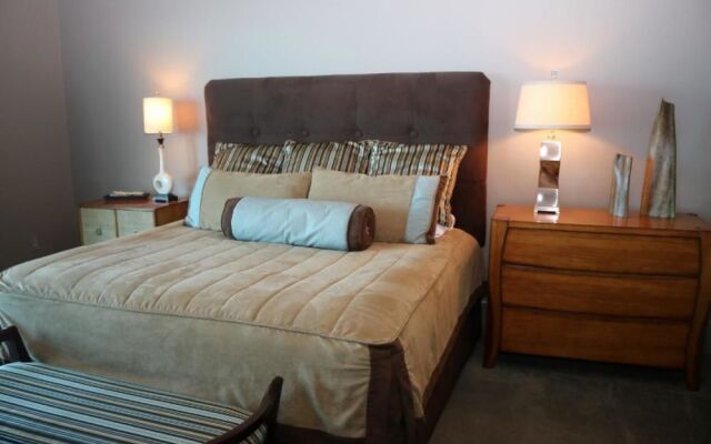 Bella Luna by Prickett Properties