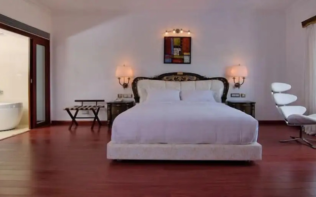 White Pearl Suites